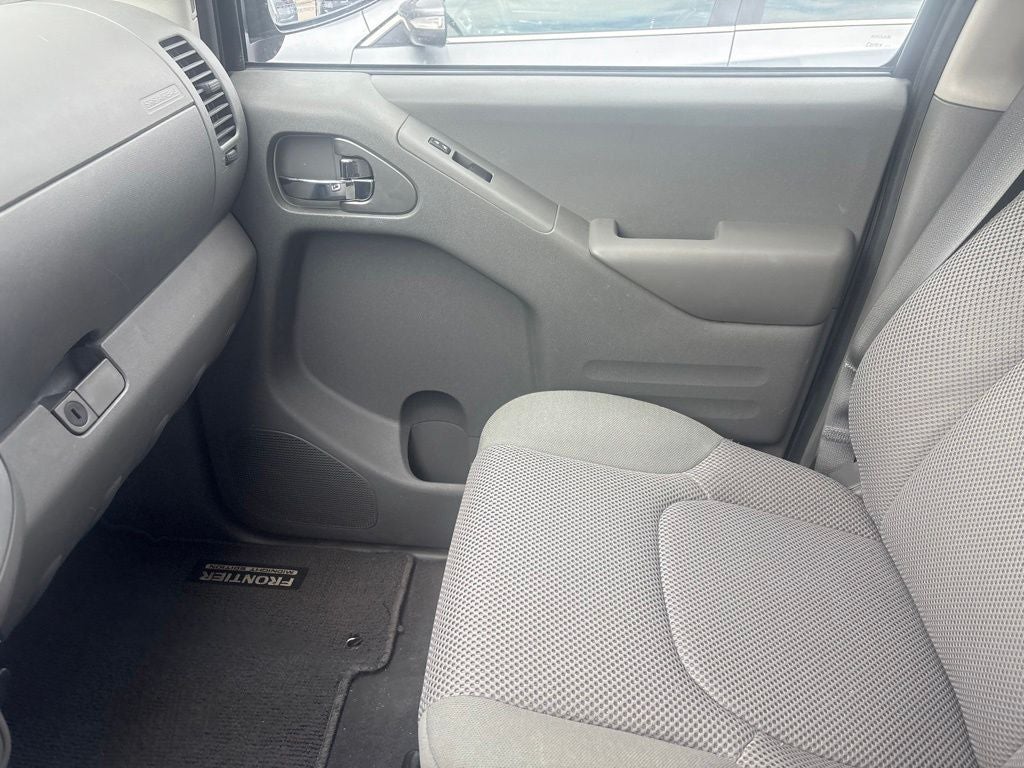 2020 Nissan Frontier Crew Cab SV 4x4