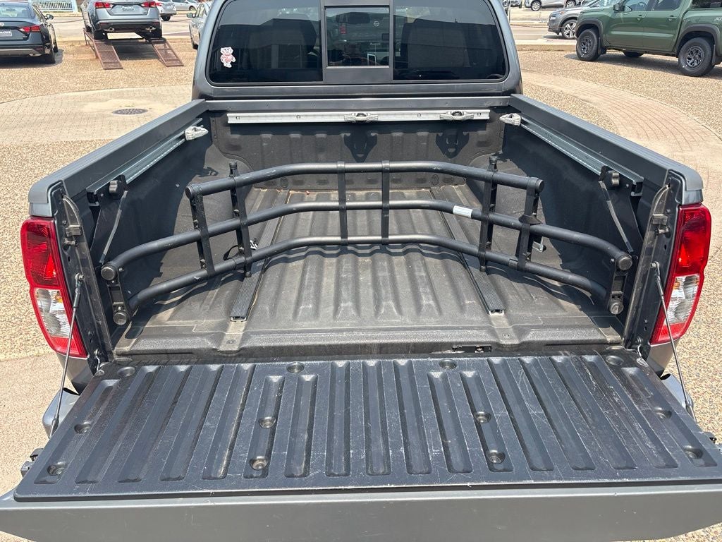 2021 Nissan Frontier Crew Cab SV 4x4
