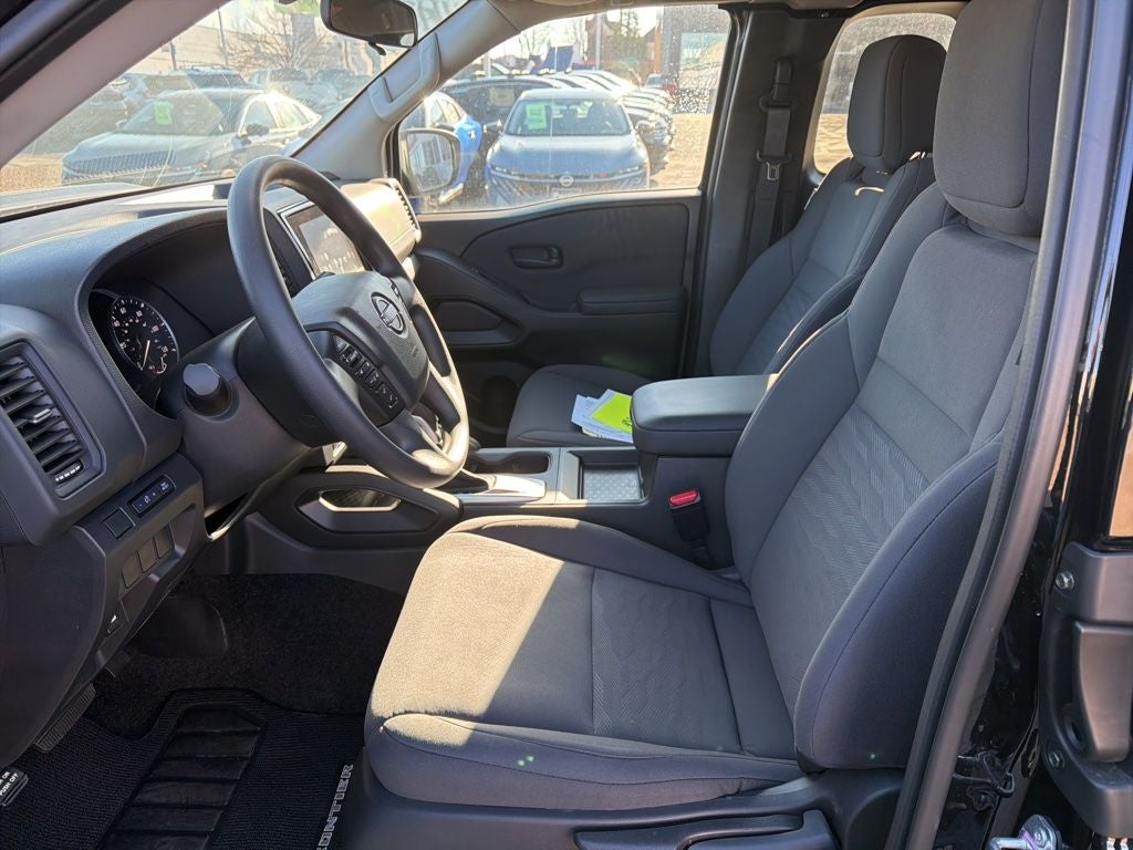 2024 Nissan Frontier King Cab S 4x4