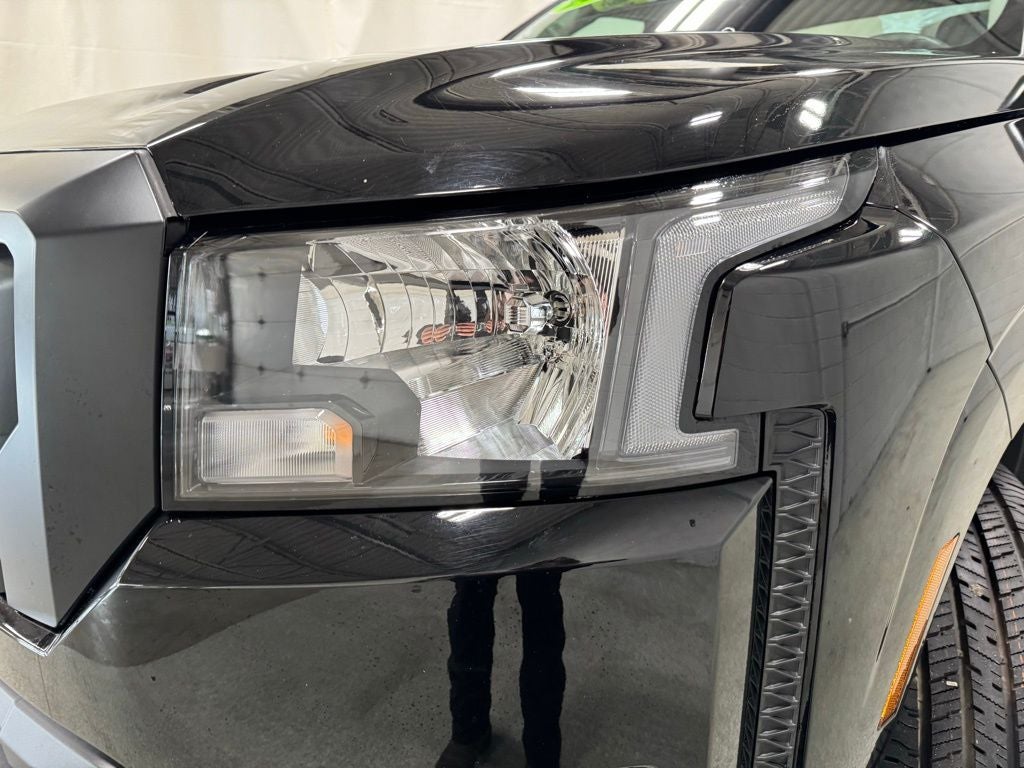 2024 Nissan Frontier King Cab S 4x4