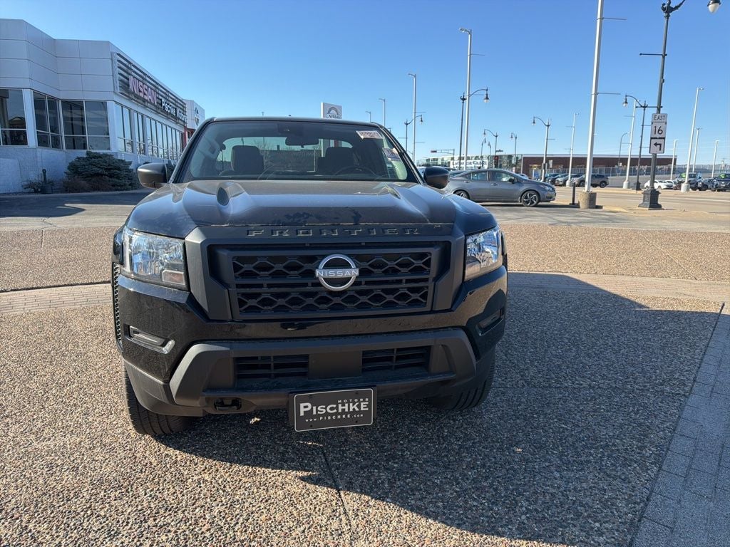 2024 Nissan Frontier King Cab S 4x4
