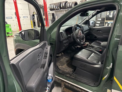 2022 Nissan Frontier Crew Cab PRO-4X 4x4