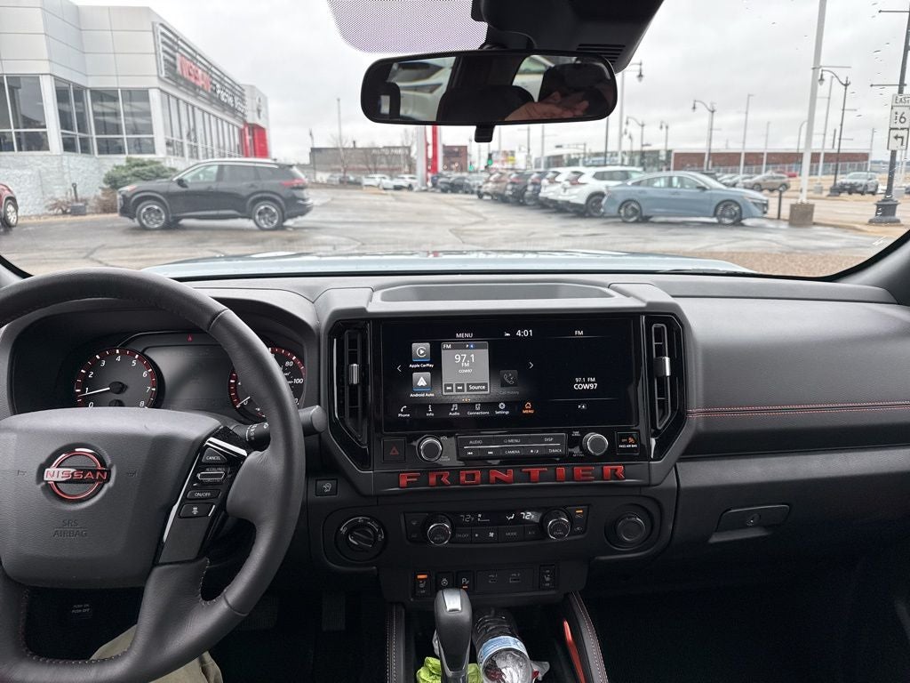 2025 Nissan Frontier Crew Cab PRO-4X 4x4