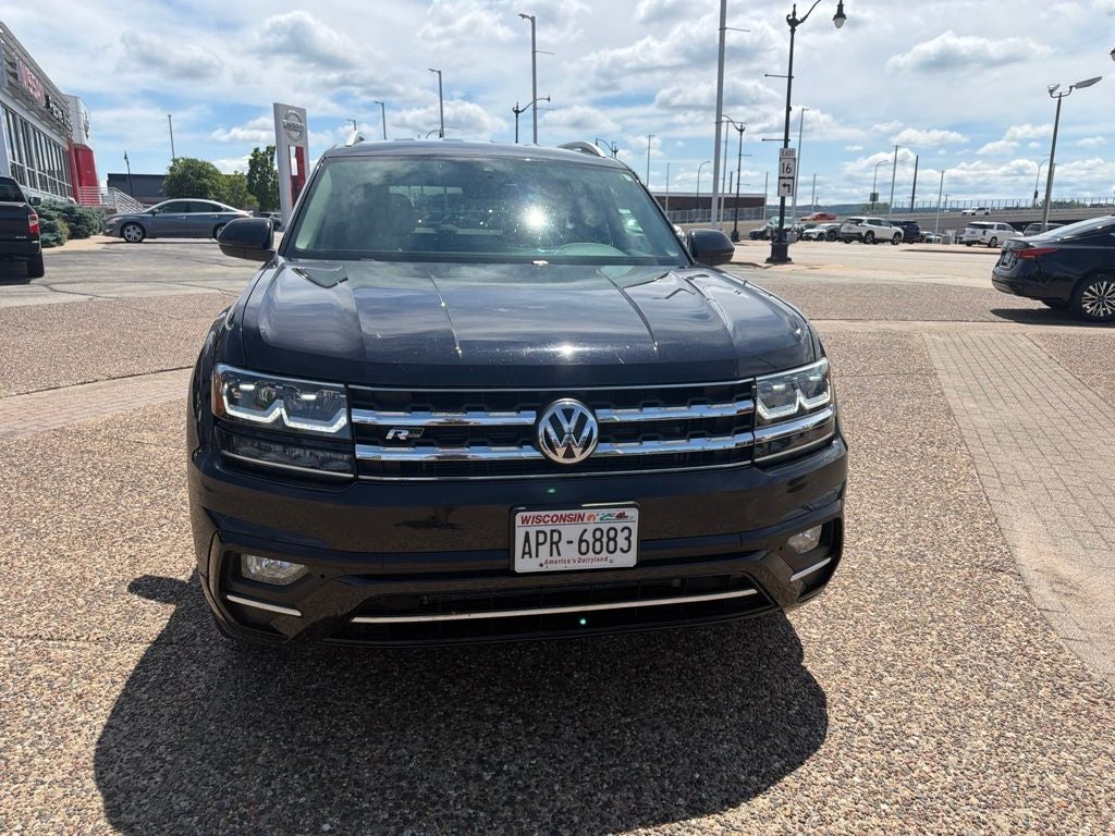 2019 Volkswagen Atlas 3.6L V6 SE w/Technology R-Line