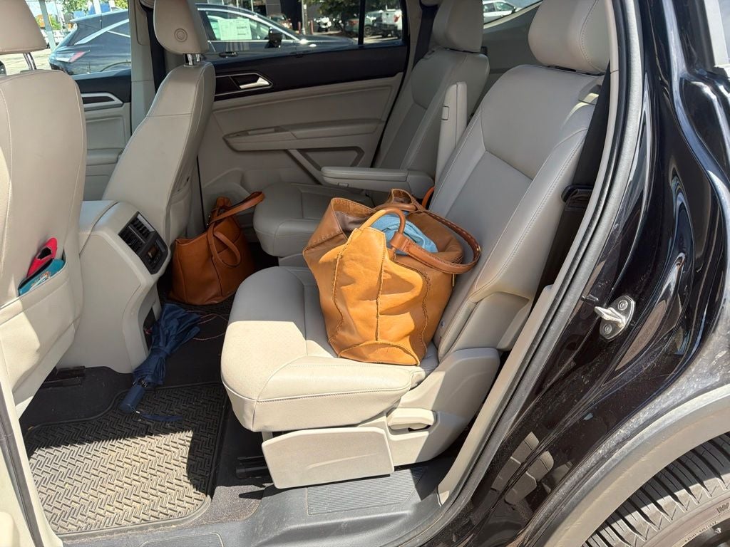 2019 Volkswagen Atlas 3.6L V6 SE w/Technology R-Line
