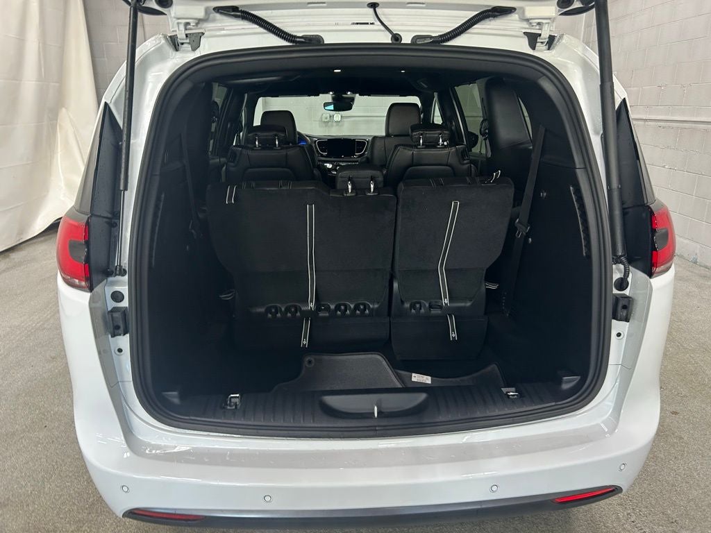 2026 Chrysler Pacifica PACIFICA SELECT