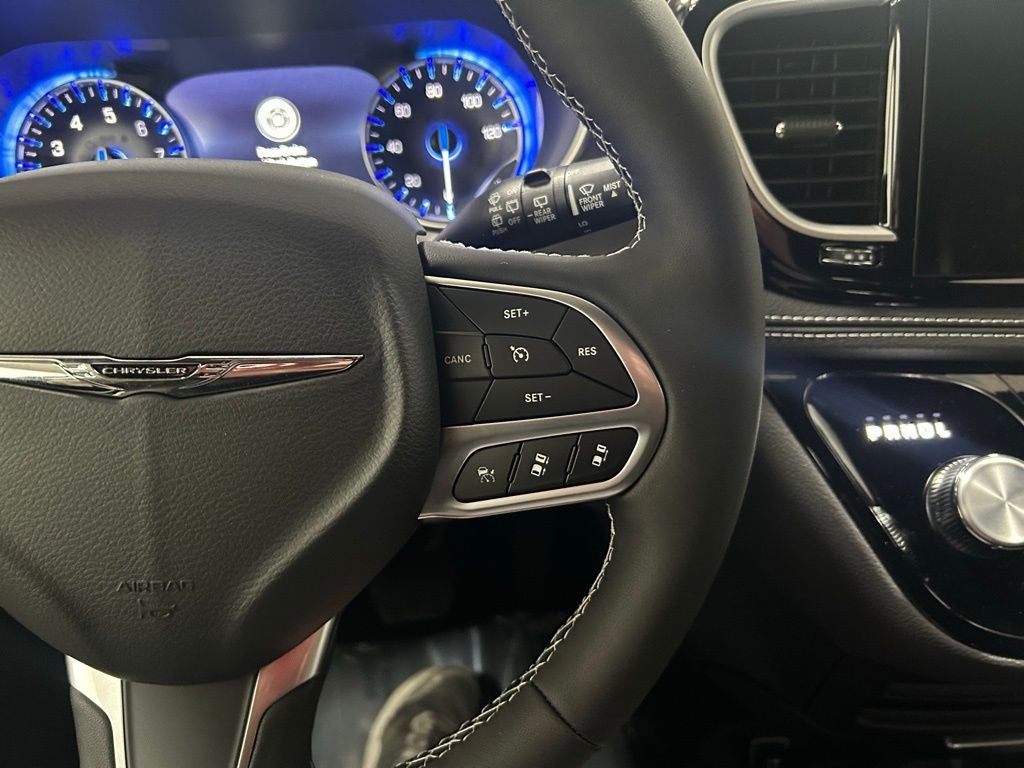 2026 Chrysler Pacifica PACIFICA SELECT