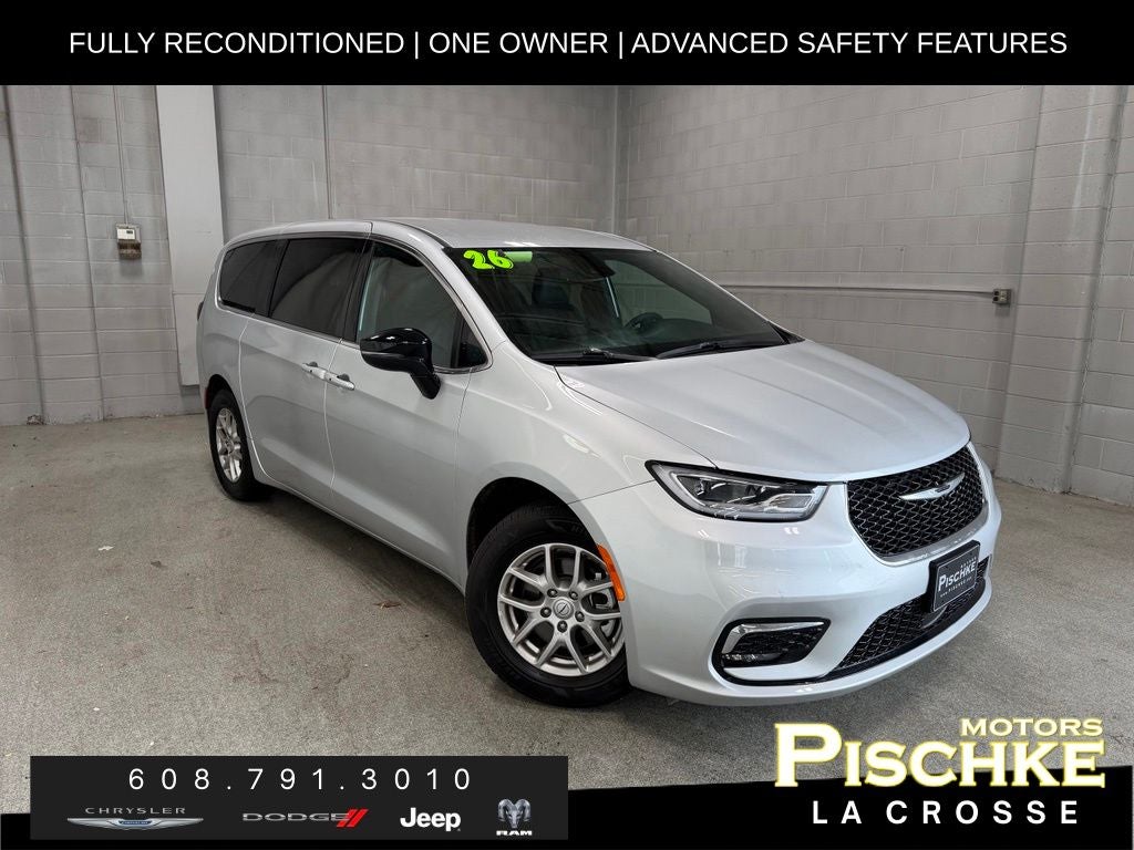 2026 Chrysler Pacifica Select
