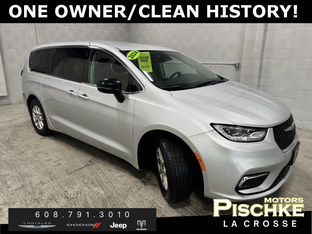 2024 Chrysler Pacifica Touring L