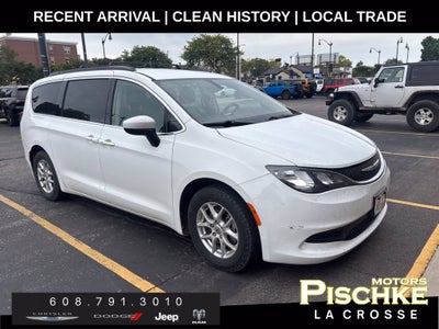 2021 Chrysler Voyager LXI