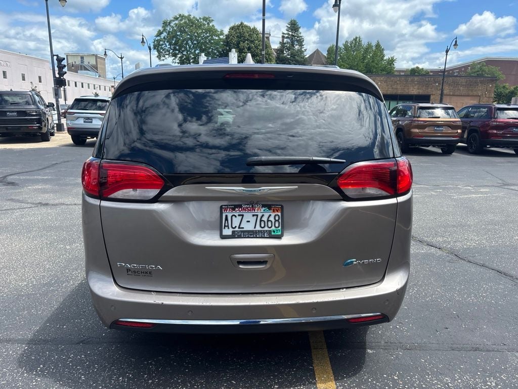 2018 Chrysler Pacifica Hybrid Limited