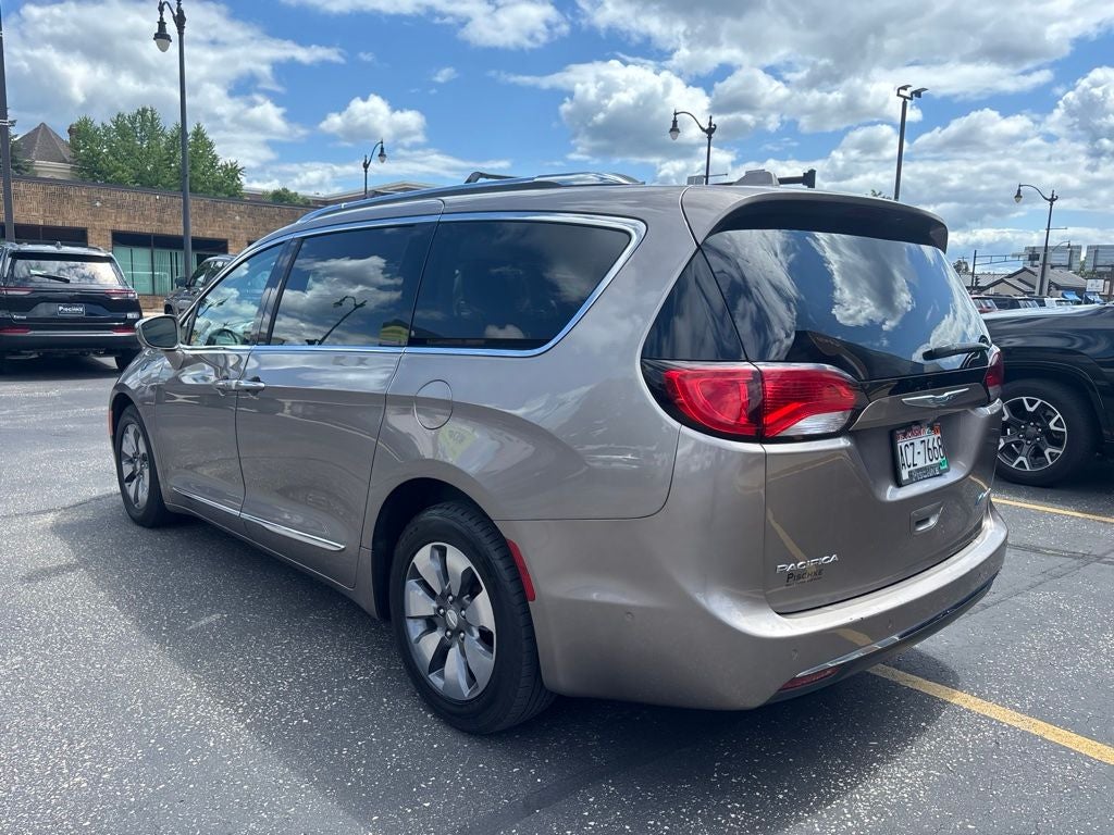 2018 Chrysler Pacifica Hybrid Limited
