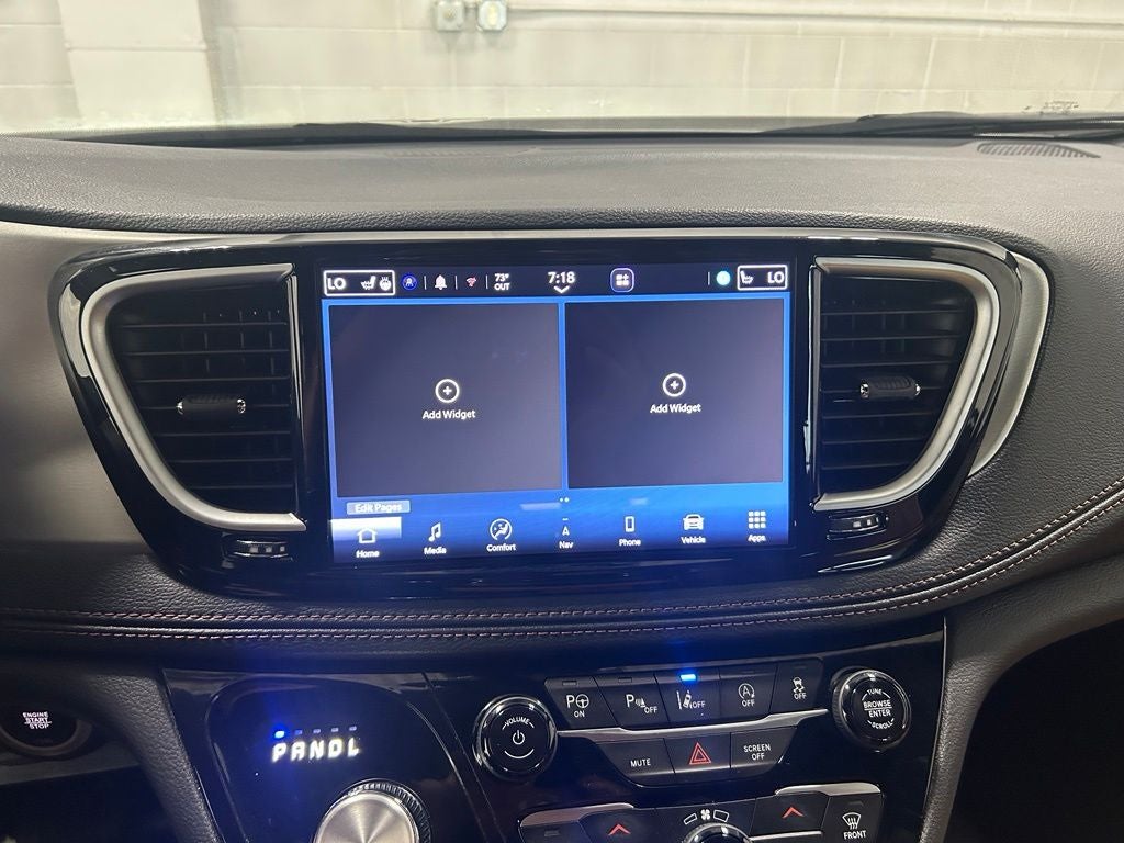 2024 Chrysler Pacifica Pinnacle