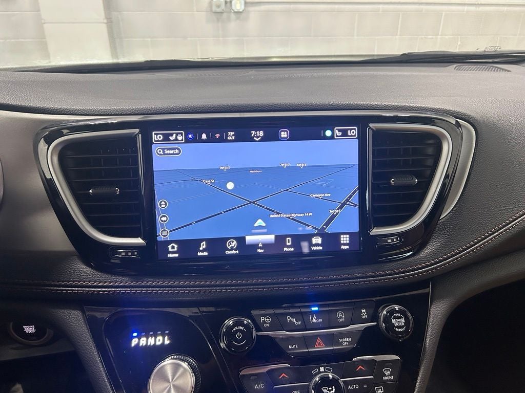 2024 Chrysler Pacifica Pinnacle