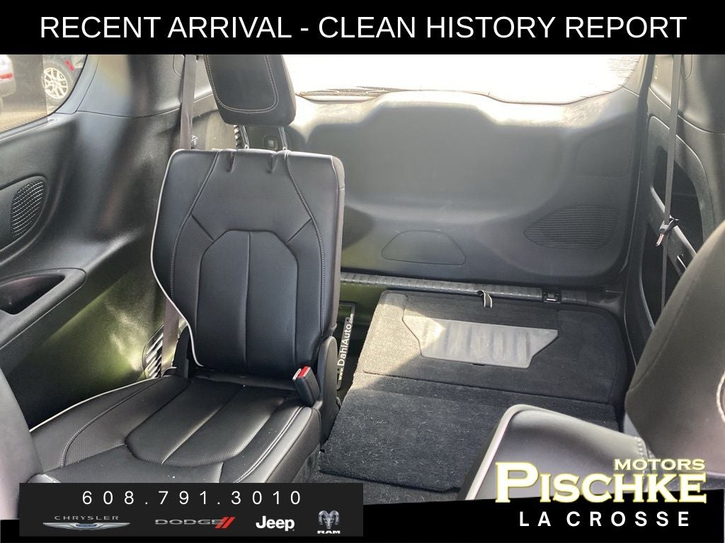 2023 Chrysler Pacifica Limited AWD