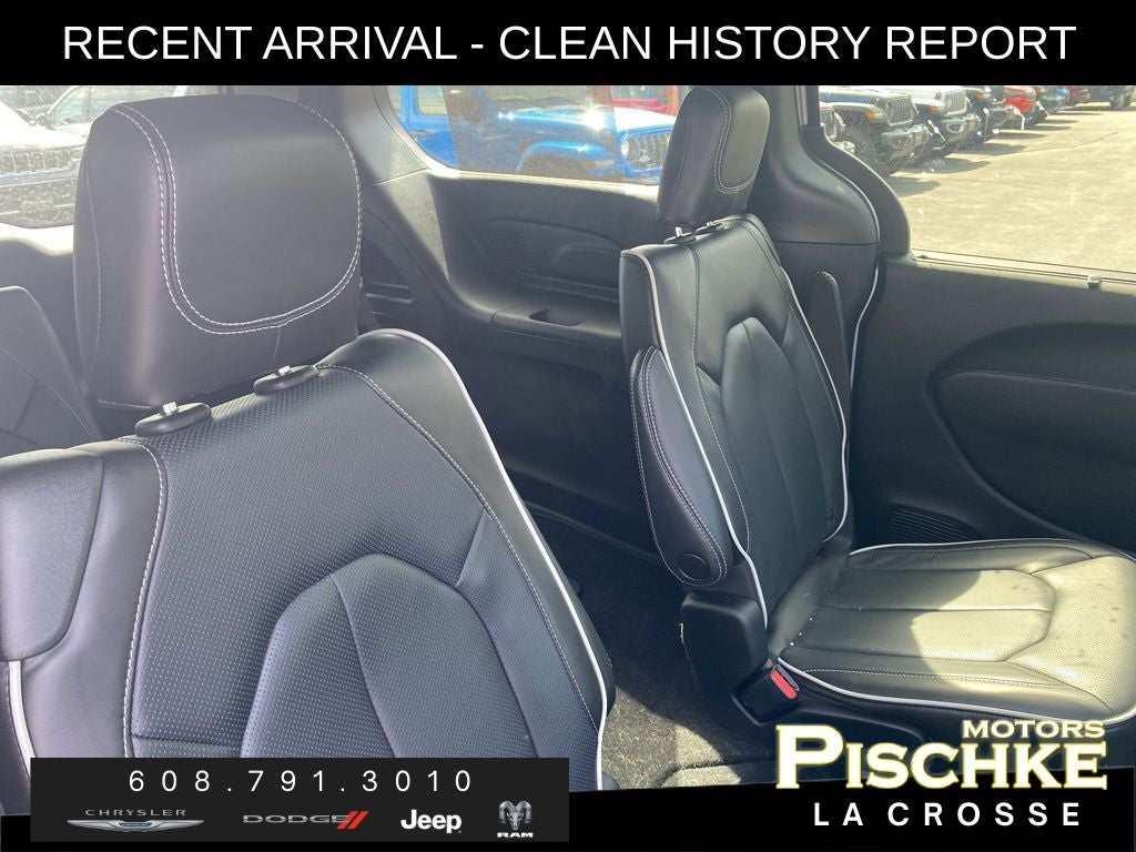 2023 Chrysler Pacifica Limited AWD