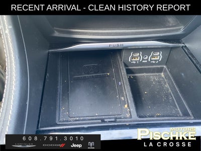 2023 Chrysler Pacifica Limited AWD