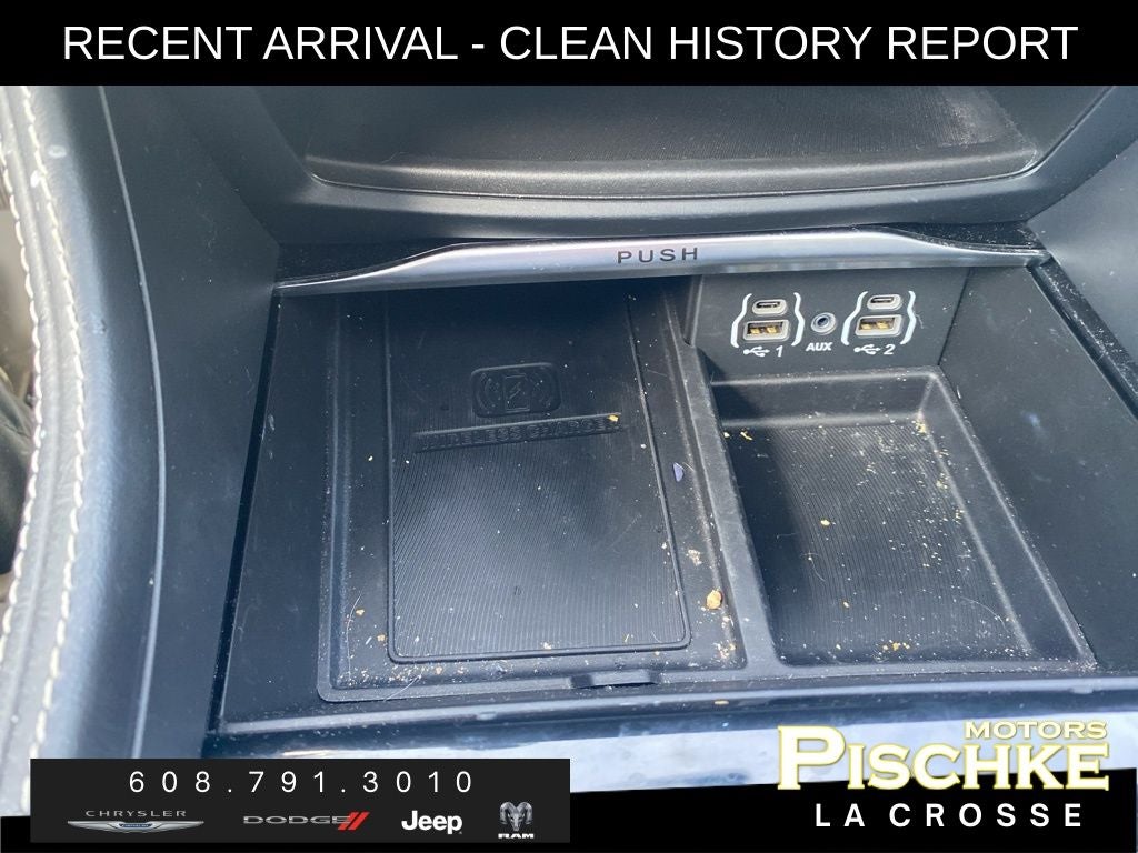 2023 Chrysler Pacifica Limited AWD