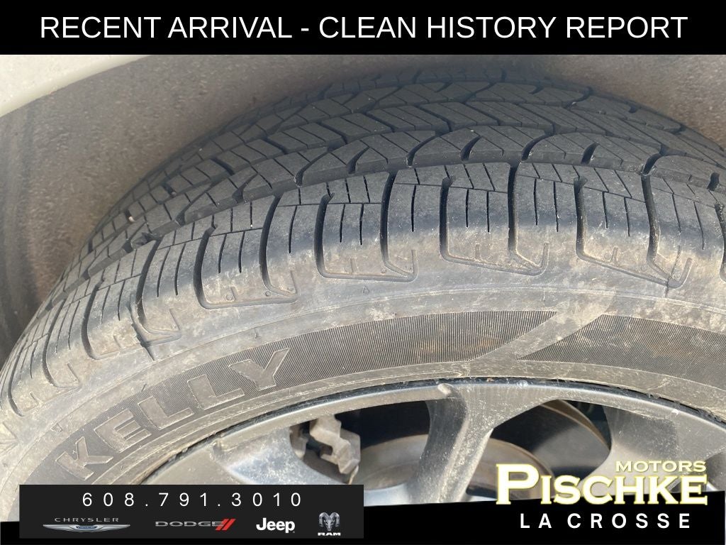 2023 Chrysler Pacifica Limited AWD