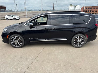 2024 Chrysler Pacifica Pinnacle AWD