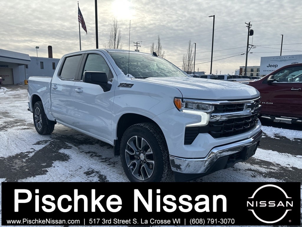 2024 Chevrolet Silverado 1500 4WD Crew Cab Short Bed LT