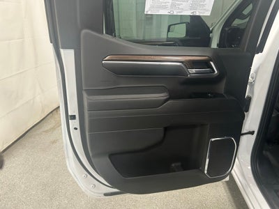 2024 Chevrolet Silverado 1500 4WD Crew Cab Short Bed LT