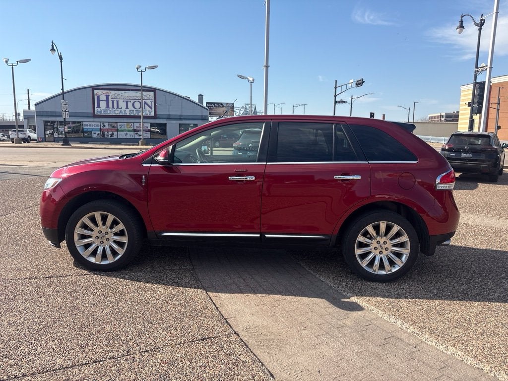 2015 Lincoln MKX Base