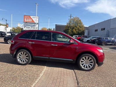 2015 Lincoln MKX Base