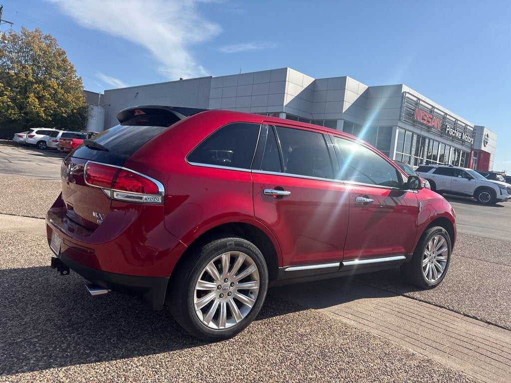 2015 Lincoln MKX Base