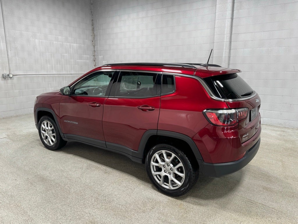 2022 Jeep Compass Latitude Lux 4x4