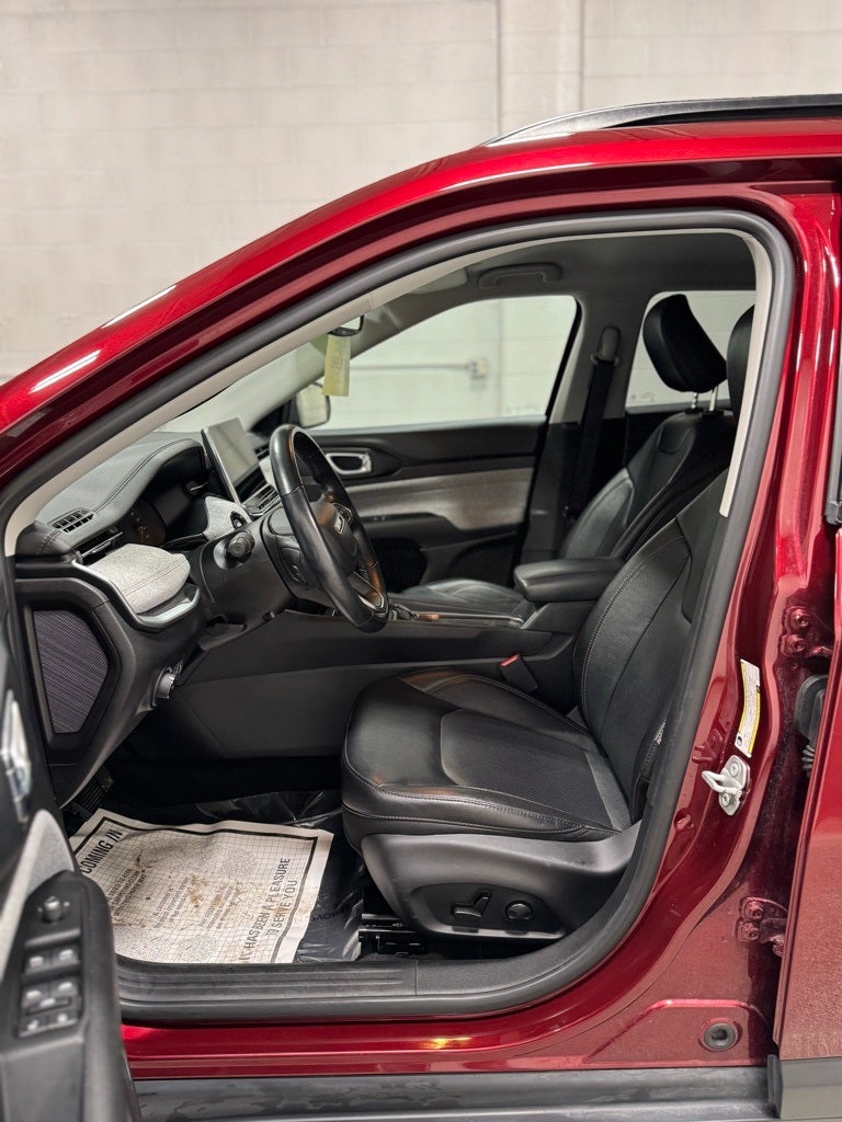 2022 Jeep Compass Latitude Lux 4x4