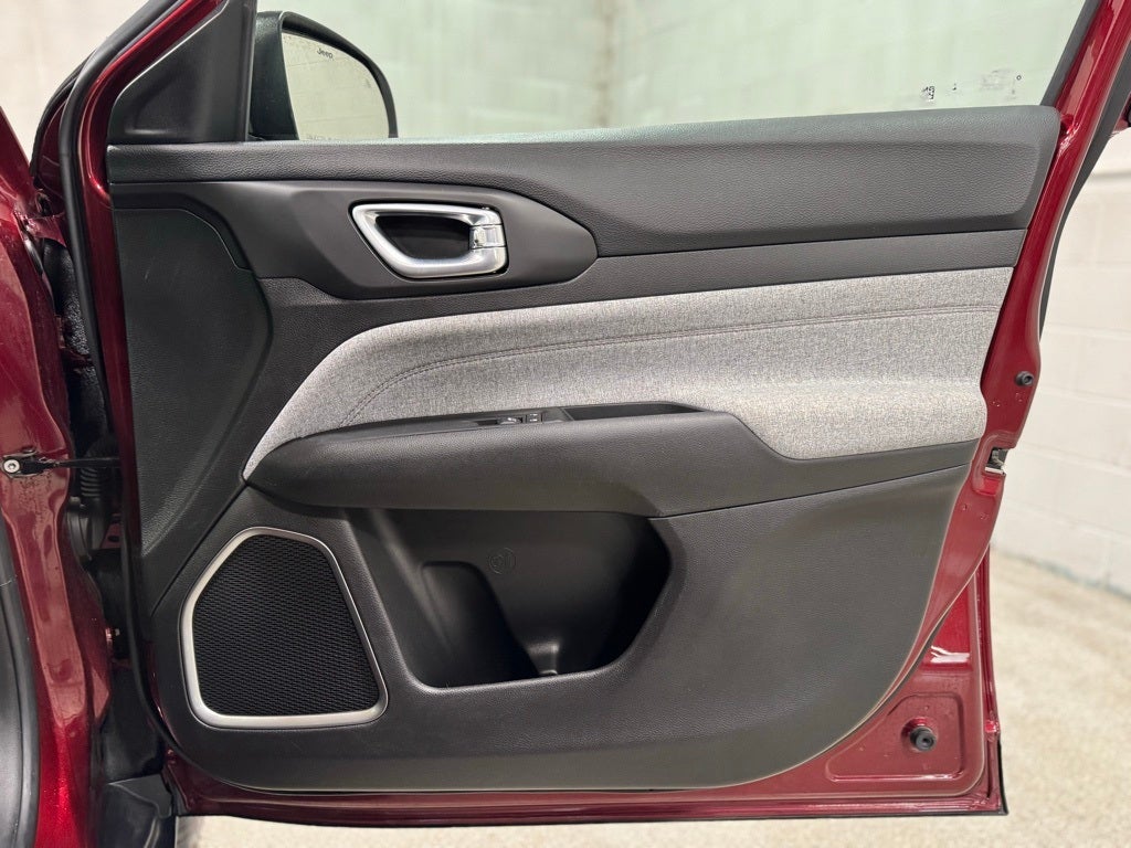 2022 Jeep Compass Latitude Lux 4x4