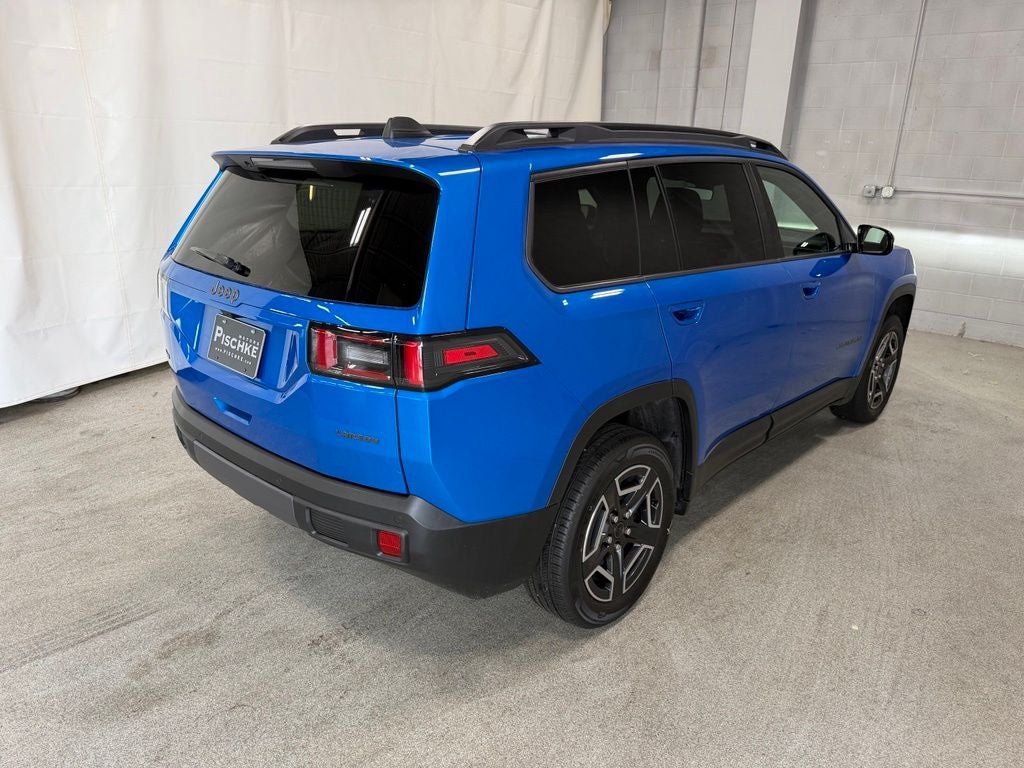 2026 Jeep Cherokee CHEROKEE LAREDO 4X4