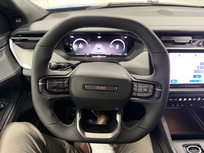 2026 Jeep Cherokee CHEROKEE LAREDO 4X4