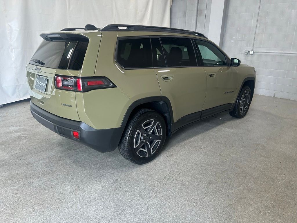 2026 Jeep Cherokee CHEROKEE LAREDO 4X4