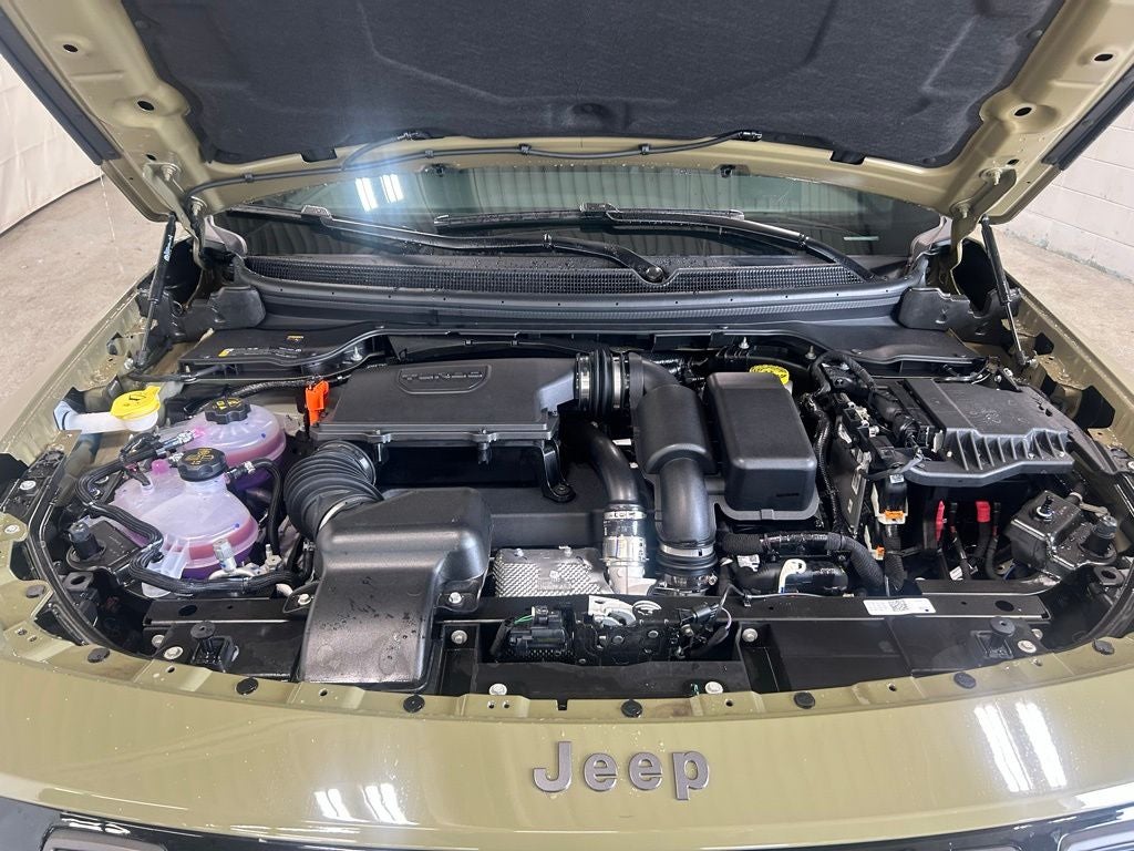 2026 Jeep Cherokee CHEROKEE LAREDO 4X4