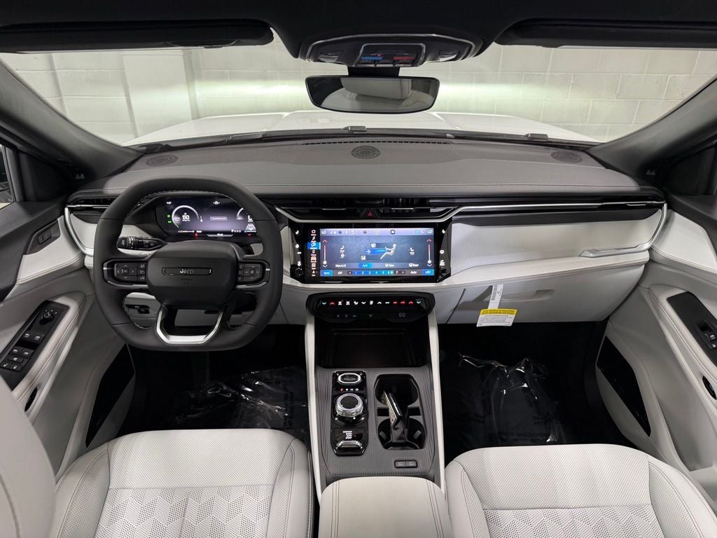 2026 Jeep Cherokee CHEROKEE OVERLAND 4X4
