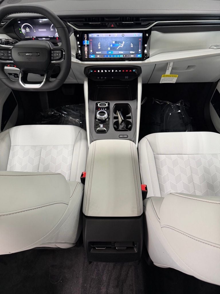 2026 Jeep Cherokee CHEROKEE OVERLAND 4X4