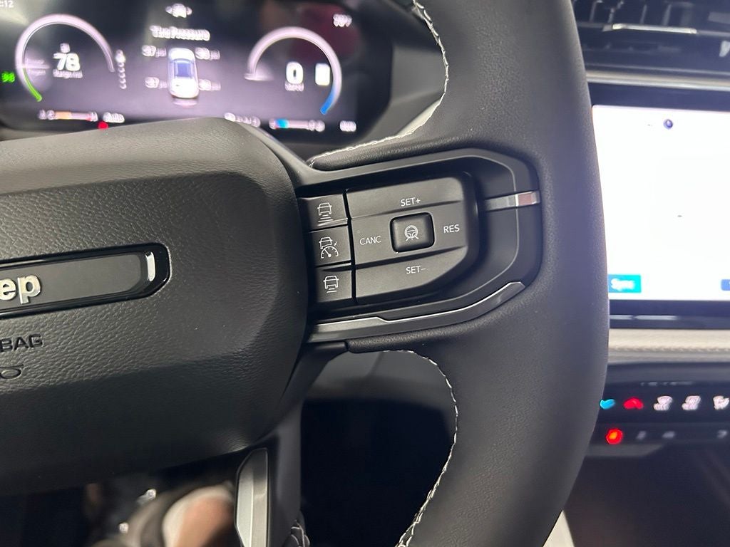 2026 Jeep Cherokee CHEROKEE OVERLAND 4X4