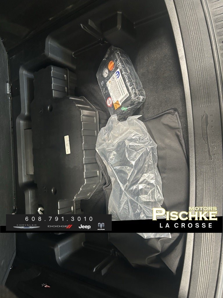 2024 Jeep Wagoneer S Launch Edition