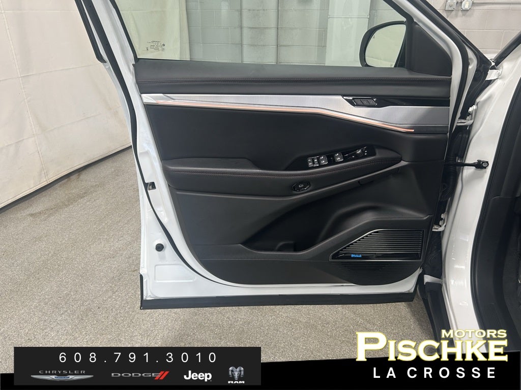 2024 Jeep Wagoneer S Launch Edition