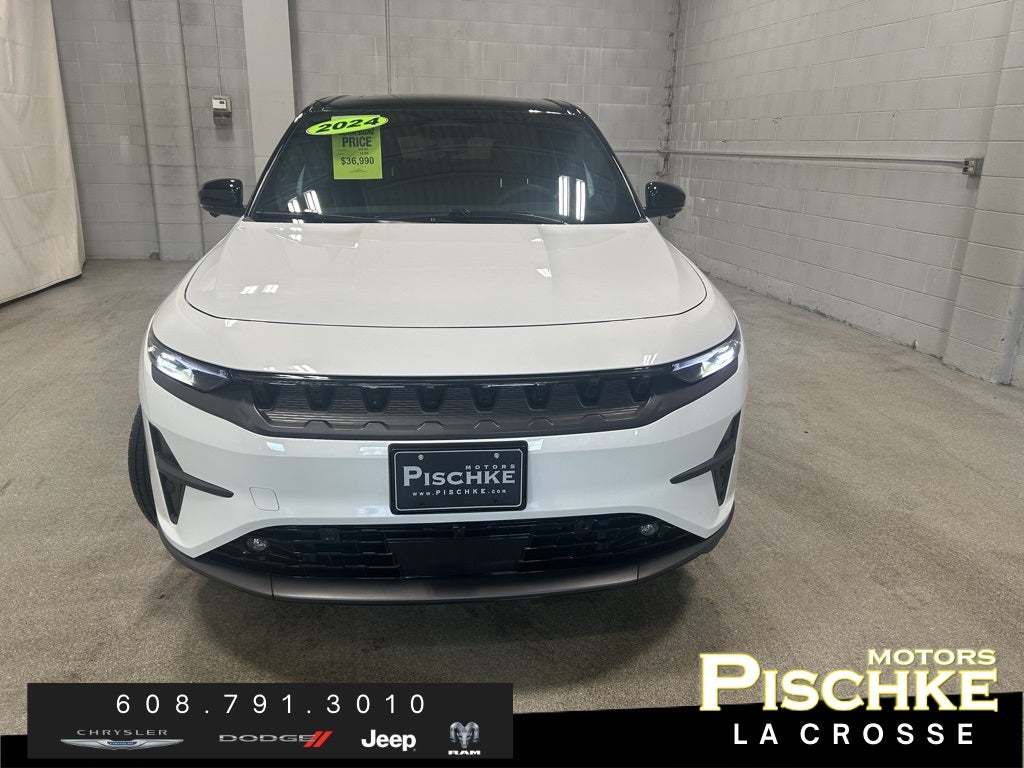 2024 Jeep Wagoneer S Launch Edition