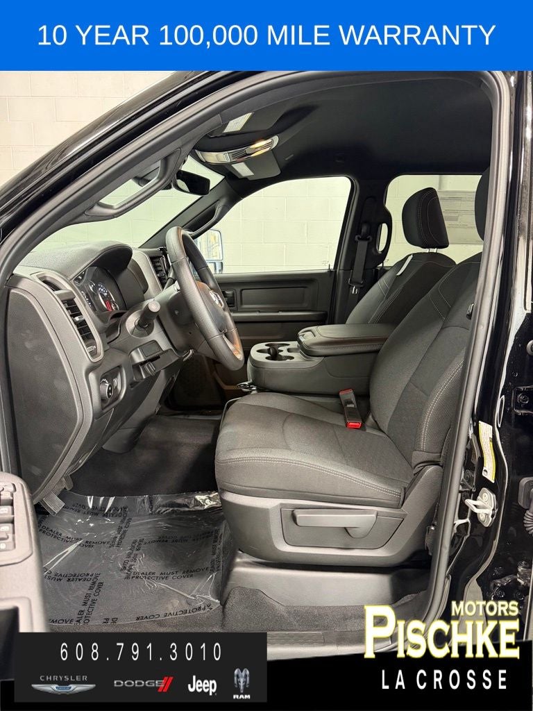 2026 RAM Ram 2500 RAM 2500 BLACK EXPRESS CREW CAB 4X4 6'4' BOX
