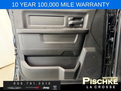 2026 RAM Ram 2500 RAM 2500 BLACK EXPRESS CREW CAB 4X4 6'4' BOX