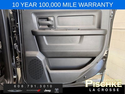 2026 RAM Ram 2500 RAM 2500 BLACK EXPRESS CREW CAB 4X4 6'4' BOX