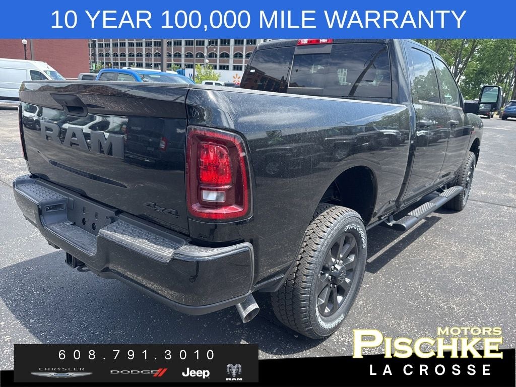 2026 RAM Ram 2500 RAM 2500 BLACK EXPRESS CREW CAB 4X4 6'4' BOX