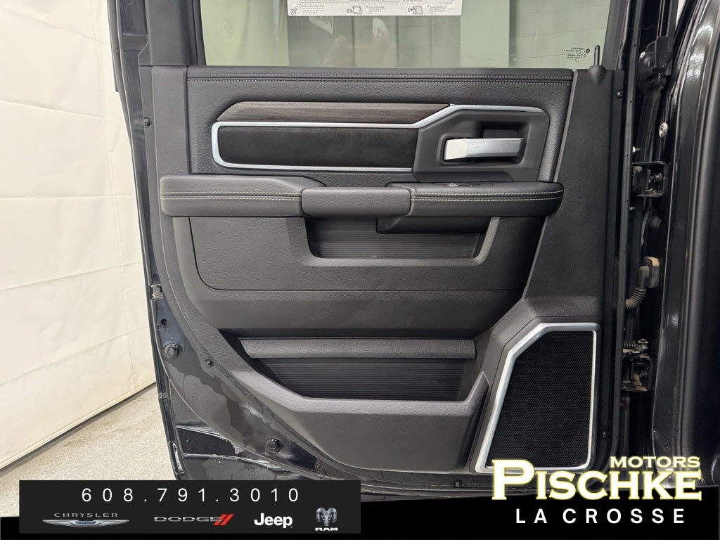 2025 RAM 2500 Laramie Crew Cab 4x4 6'4' Box