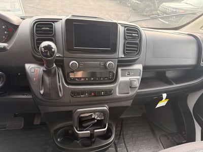2027 RAM ProMaster Cargo Van Tradesman
