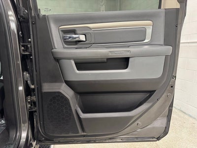 2018 RAM 1500 Big Horn Crew Cab 4x4 5'7' Box