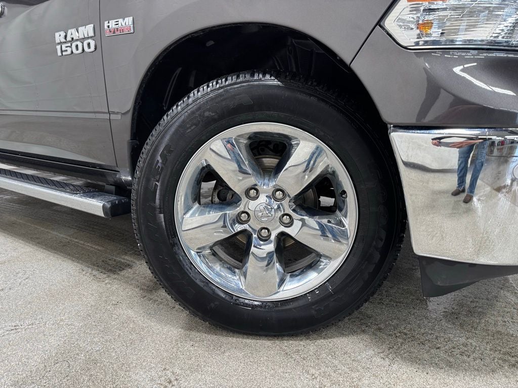 2018 RAM 1500 Big Horn Crew Cab 4x4 5'7' Box
